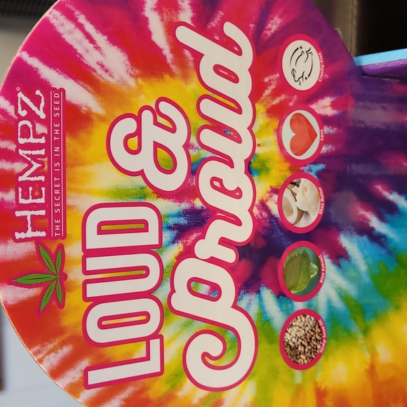 Hempz Loud and Proud - Picture 4 of 5